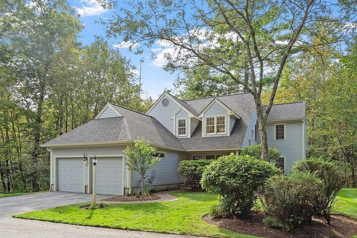 25 Pickman Dr 25  Bedford MA 01730 photo