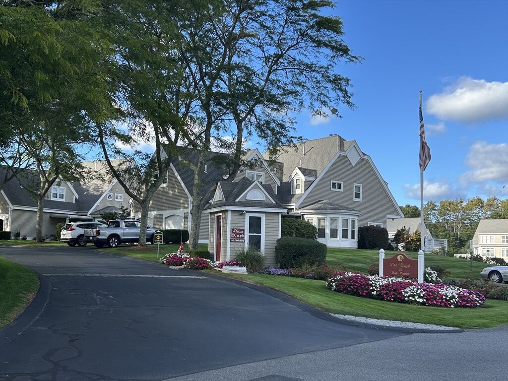 Property Photo:  37 Bay Pointe Dr Ext 37  MA 02532 