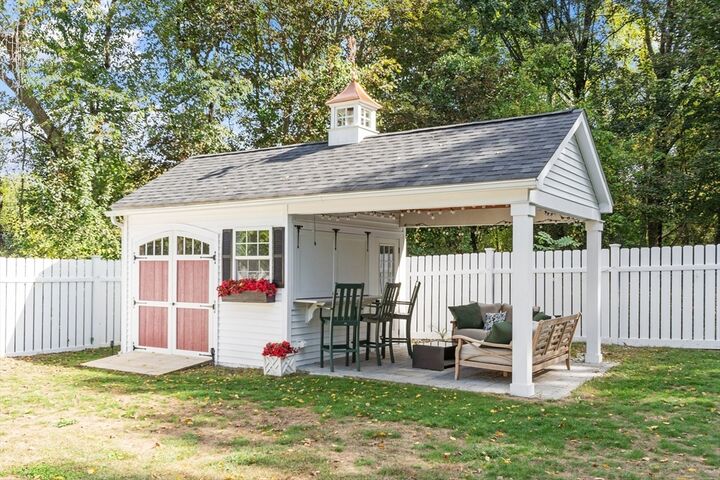 Property Photo:  644 Old Bedford Rd  MA 01742 