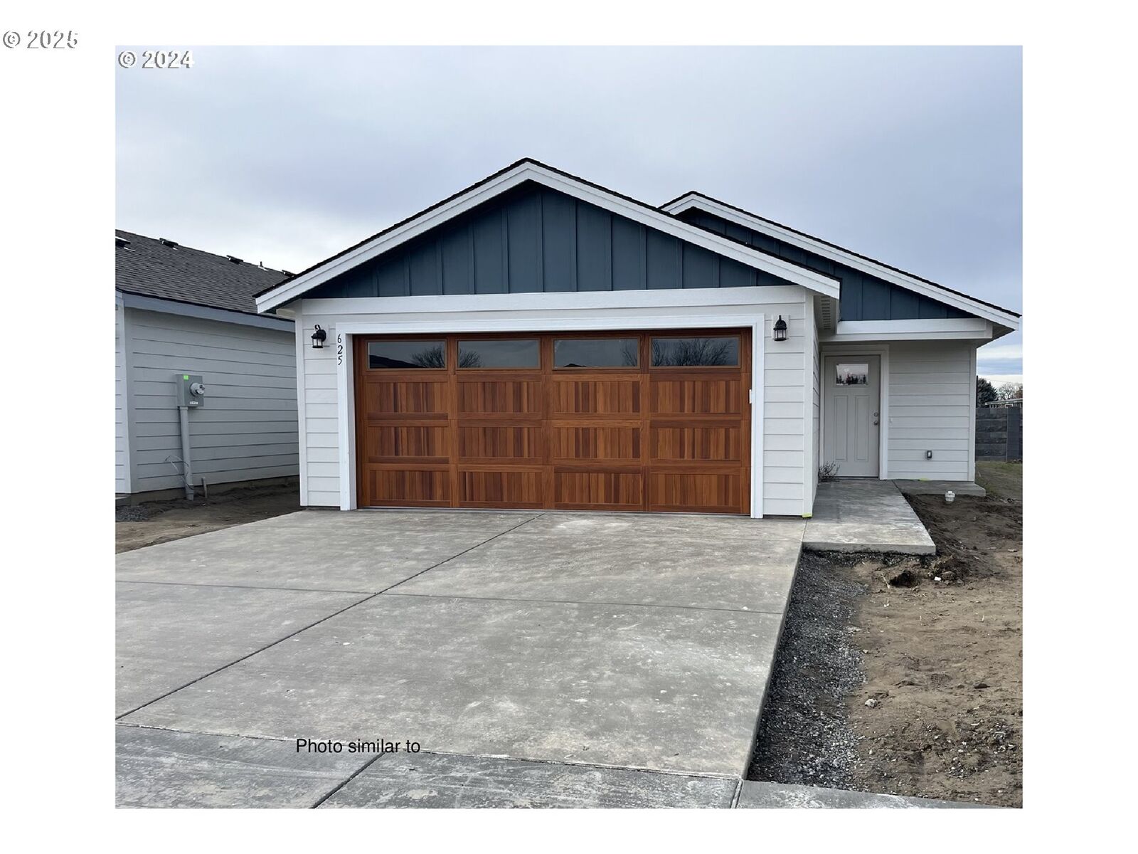 Property Photo: 905 Tinley St OR 97875