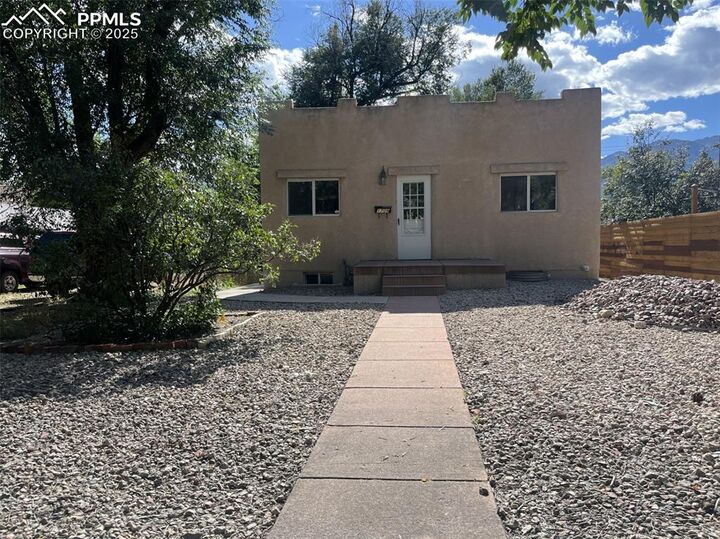 Property Photo:  1709 W Pikes Peak Avenue  CO 80904 
