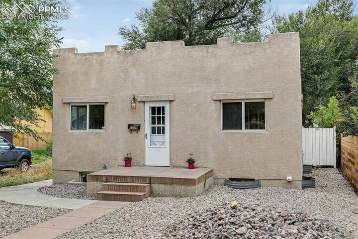 Property Photo: 1709 W Pikes Peak Avenue CO 80904