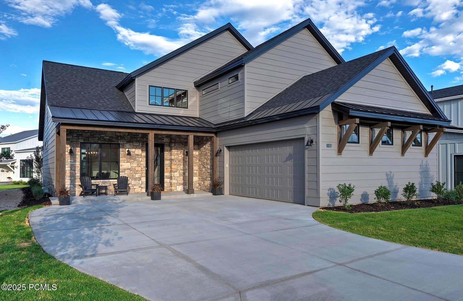 Property Photo:  532 N Farm Hill Lane  UT 84049 