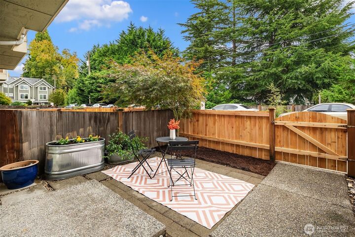 Property Photo:  12317 B  10th Place NE  WA 98125 