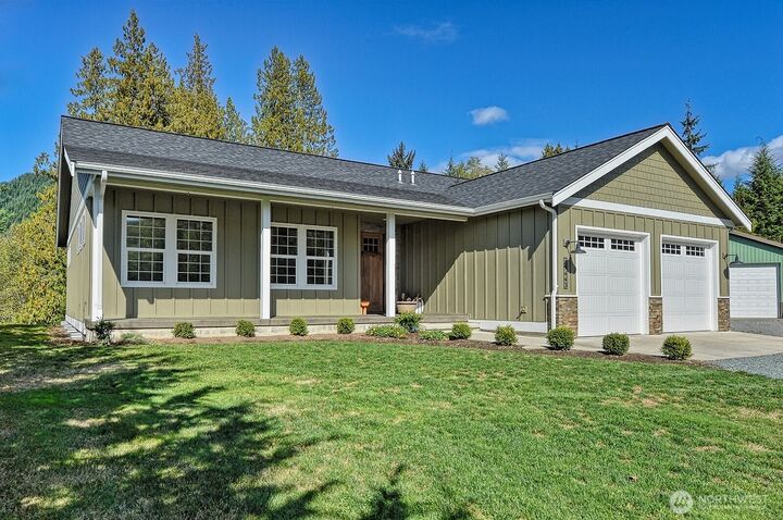 Property Photo:  19443  Oakleaf Lane  WA 98284 