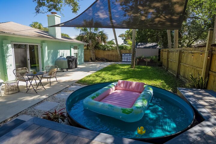 Property Photo: 215 4th St FL 32080