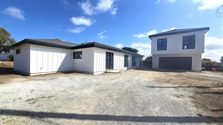 227 Hill Dr  Vista CA 92083 photo