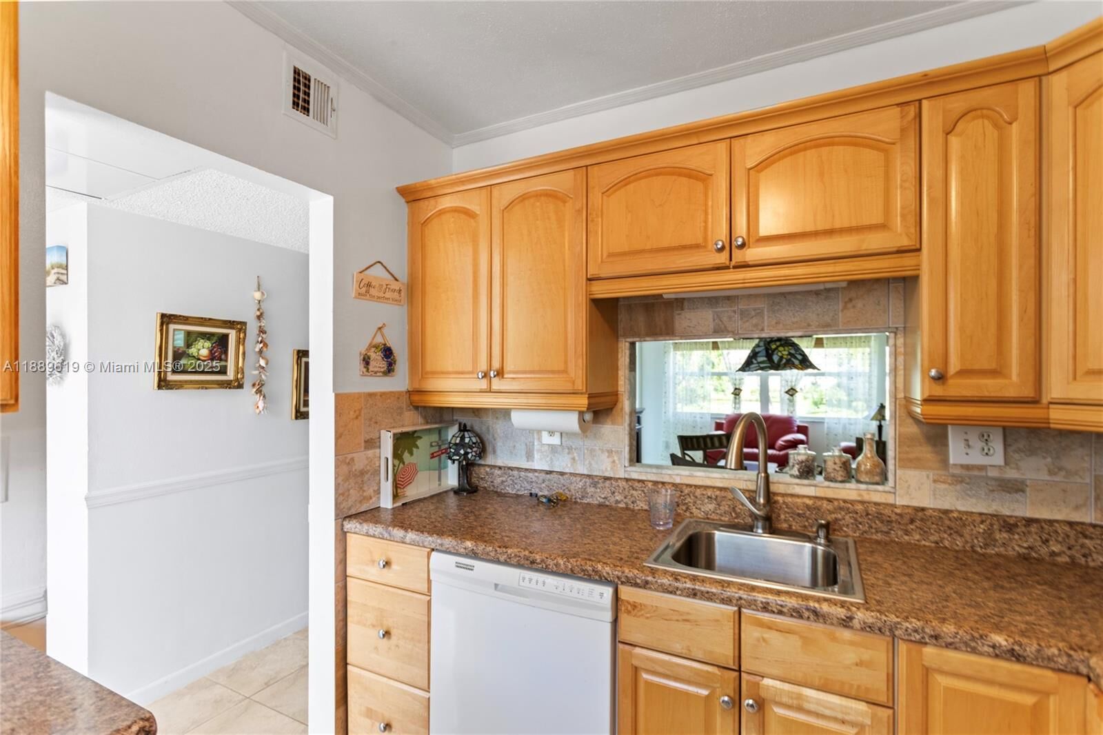 Property Photo:  4701 NW 34th St 511  FL 33319 