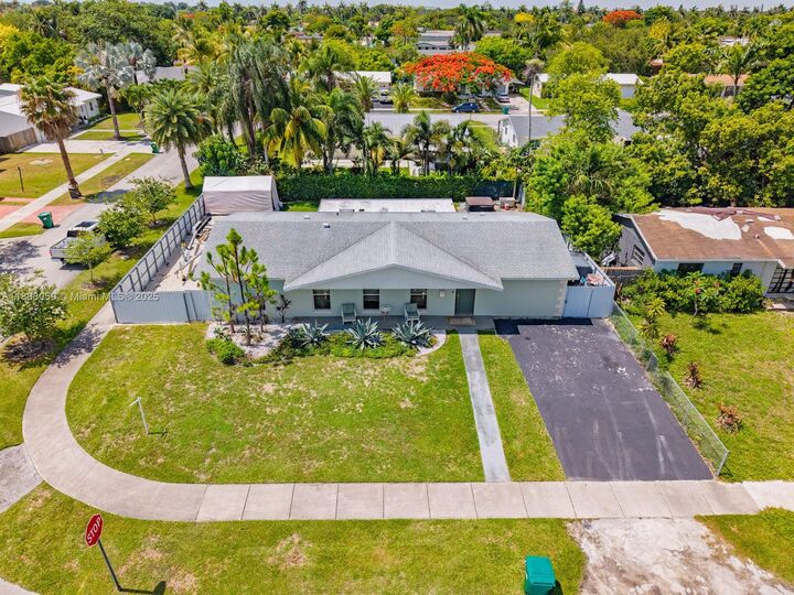 Property Photo: 9104 SW 180th St FL 33157