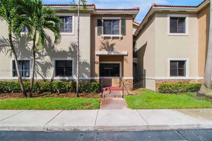 22511 SW 88th Pl  Cutler Bay FL 33190 photo