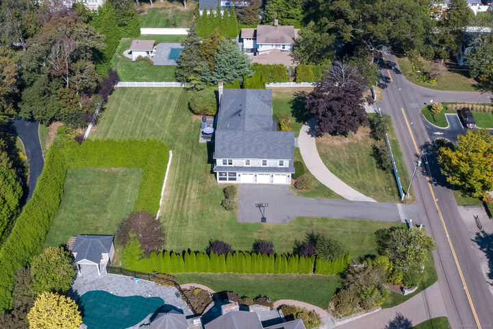 Property Photo:  98 Island Avenue  CT 06443 