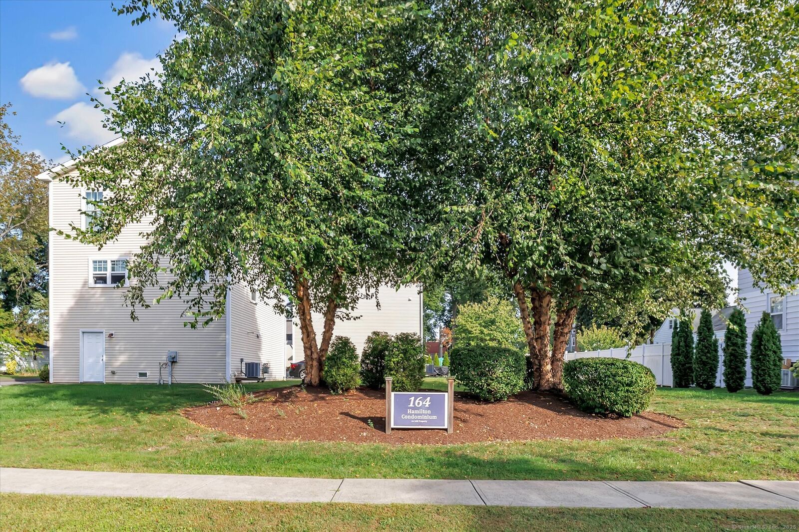 Property Photo:  164 Hamilton Avenue 4  CT 06615 