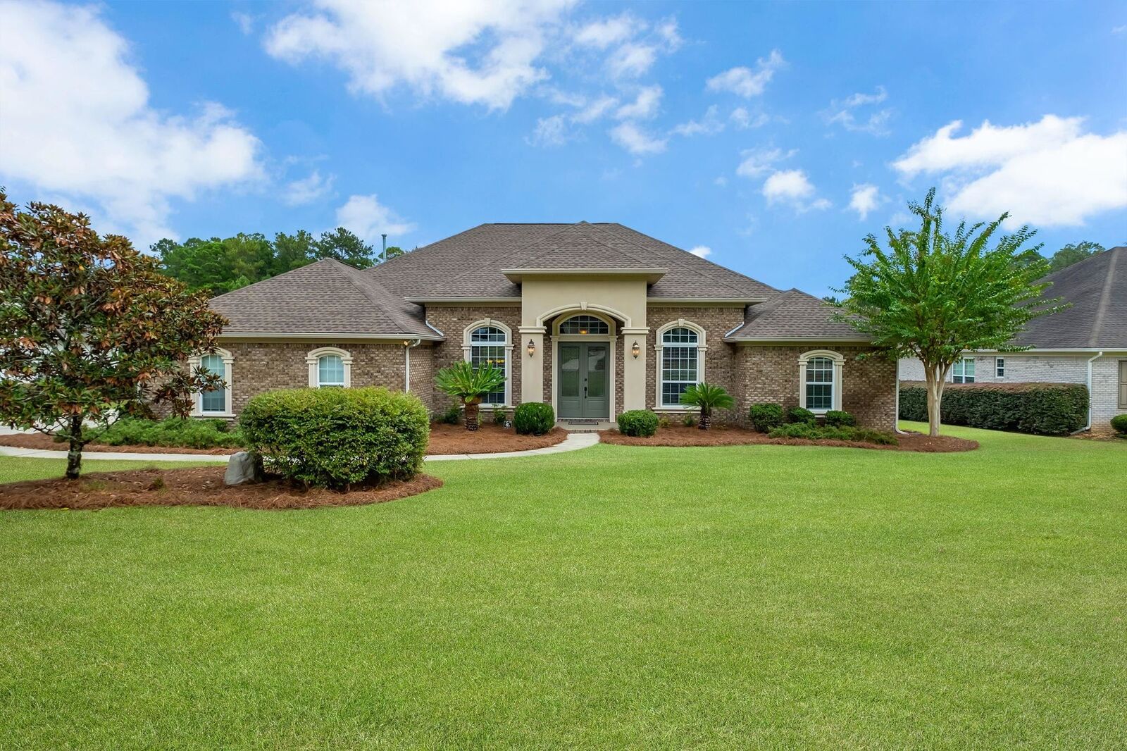 Property Photo: 9228 Shoal Creek Drive FL 32312