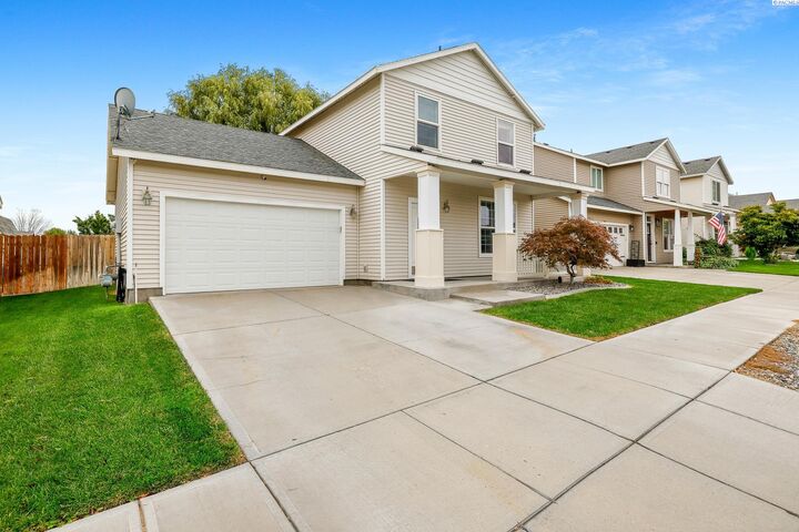 Property Photo:  5415 Oriole Lane  WA 99301 