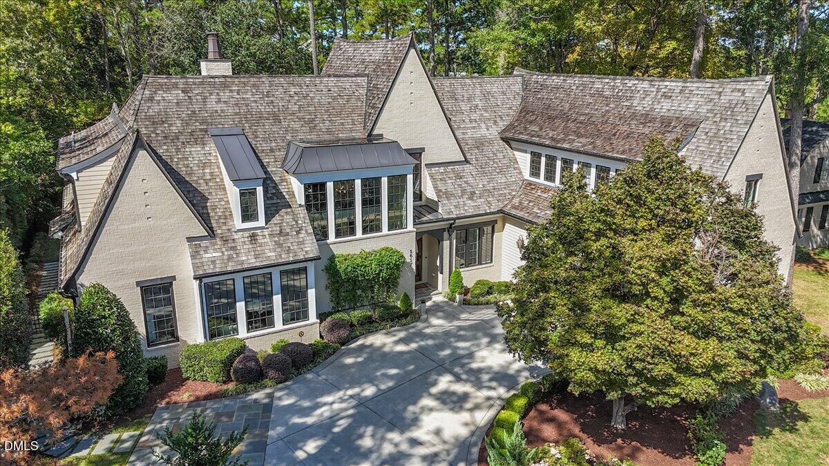 Property Photo:  1617 Ridge Road  NC 27607 