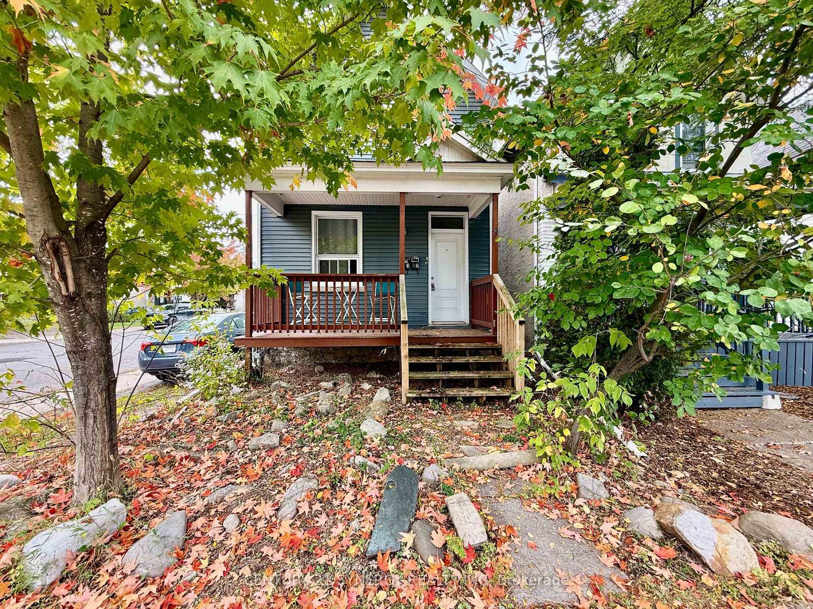 Property Photo:  4 Gould Street 2  ON K1Y 2P2 
