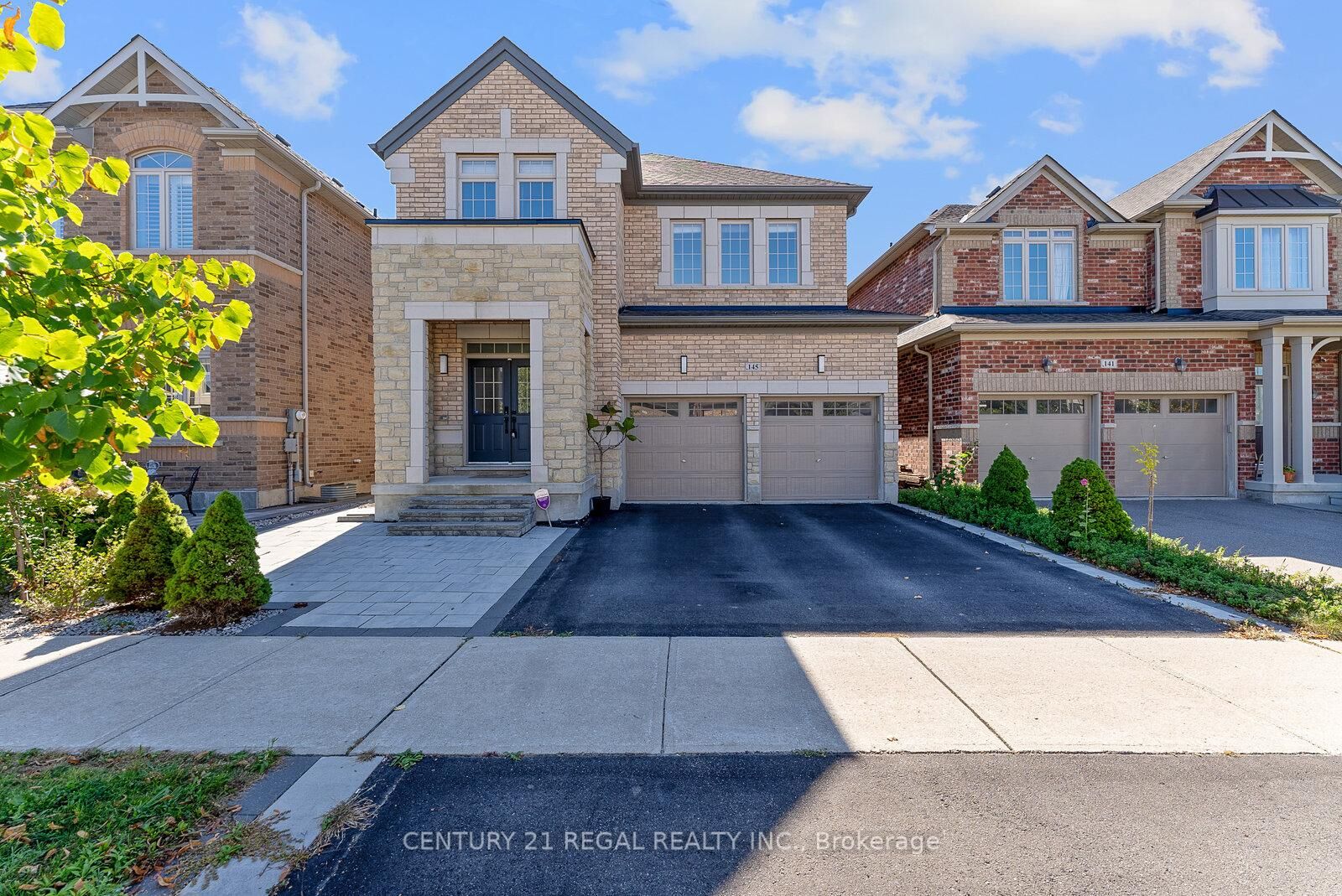 Property Photo:  145 Roy Harper Avenue  ON L4G 7C4 