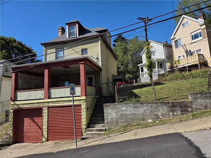 Property Photo: 8425 Dersam Street PA 15235