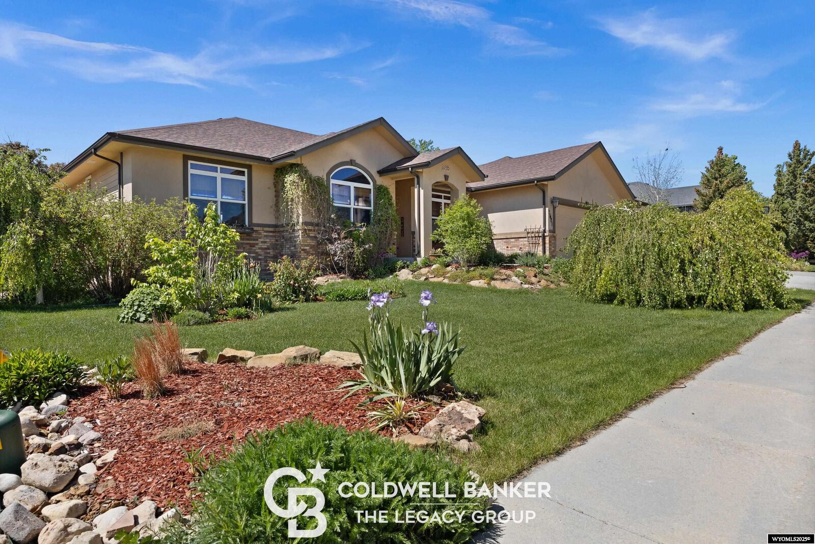 Property Photo: 4521 E 22nd WY 82609