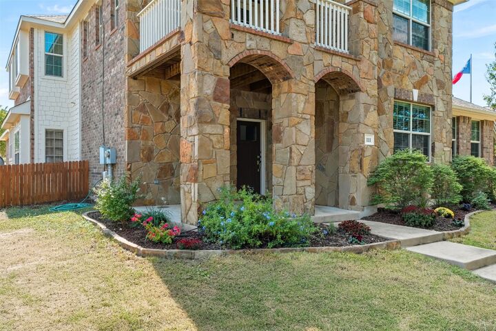 Property Photo:  111 Sycamore Street  TX 78633 