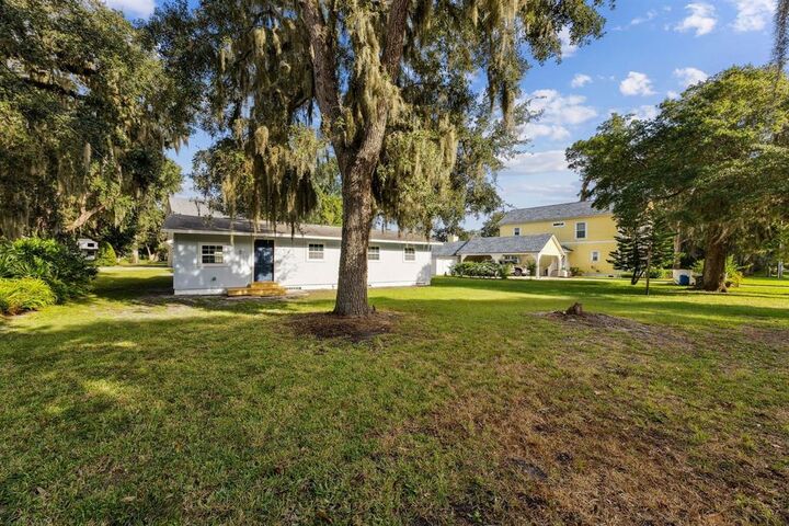 Property Photo:  5004 Karen Street  FL 32034 