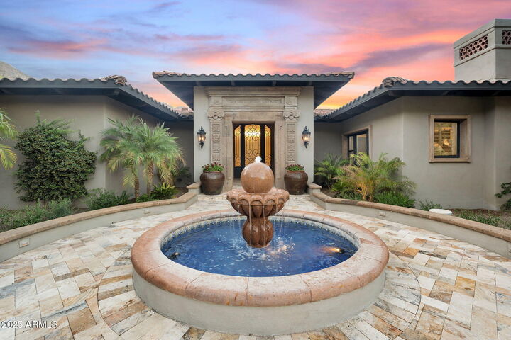 Property Photo: 7818 N Sherri Lane AZ 85253