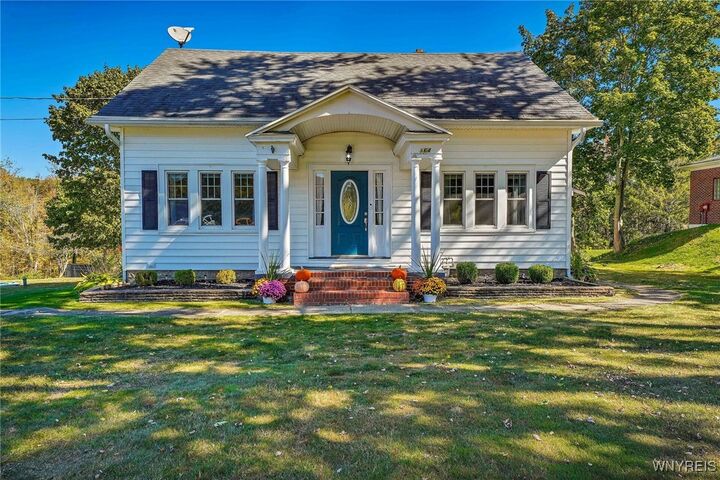 Property Photo:  164 Capitol  NY 14080 
