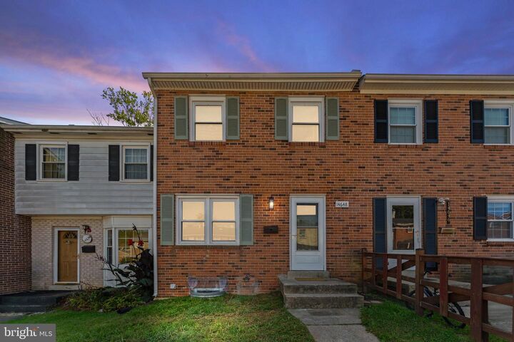 Property Photo: 14648 Bakersfield Street VA 22193