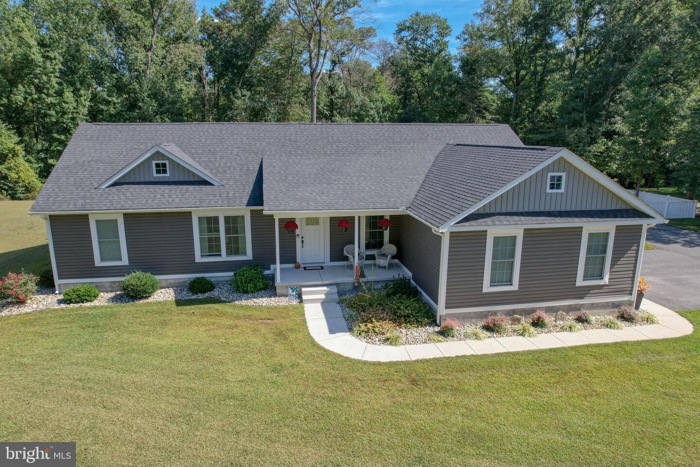 Property Photo:  6183 Newton Way  DE 19933 