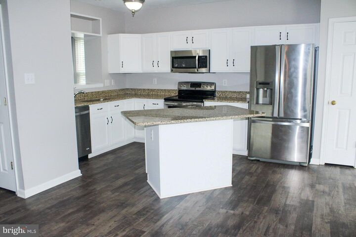 Property Photo:  141 Spencer Circle  MD 21050