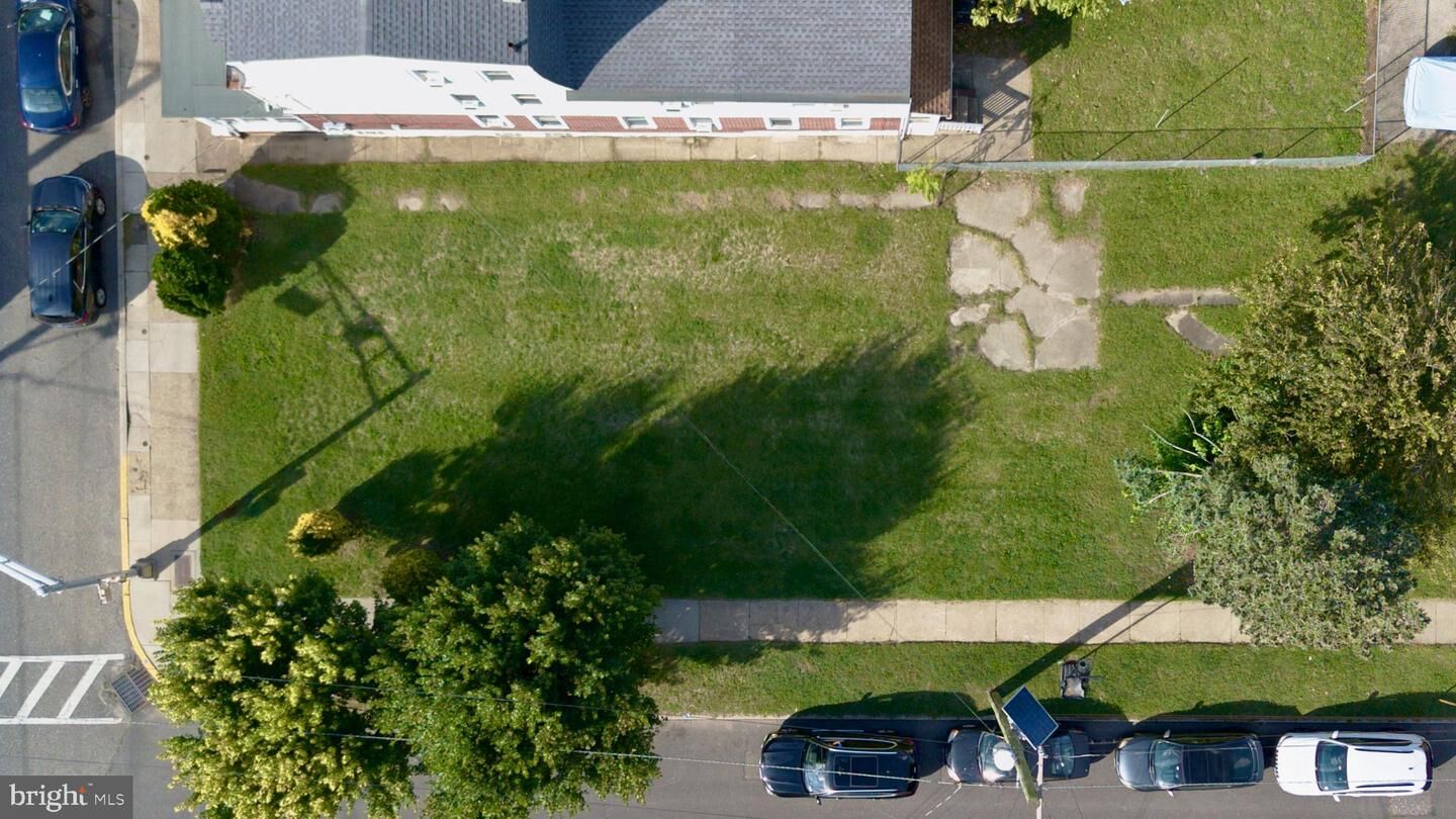 Property Photo: 200 N Broadway NJ 08030