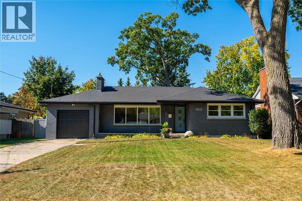 Property Photo:  1183 Sherwood Trail  ON N7V 2H3 
