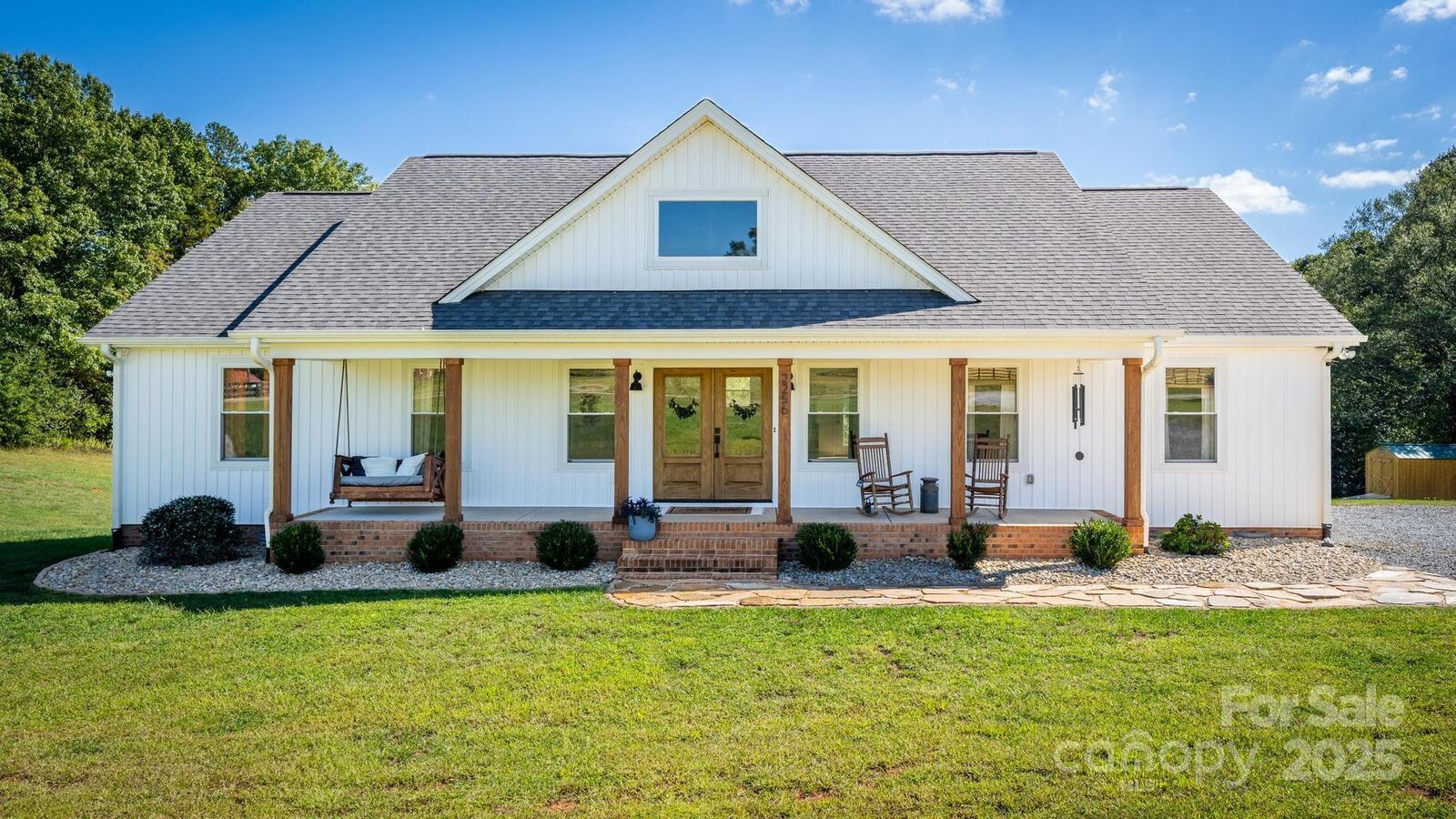 Property Photo:  2256 Bolton Road  NC 28609 