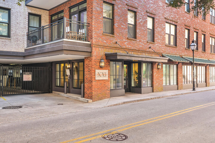 Property Photo: 21 George Street # 111 SC 29401