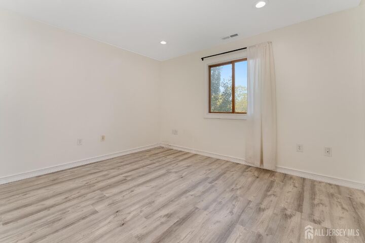 Property Photo:  1314 Ravens Crest Drive  NJ 08536 