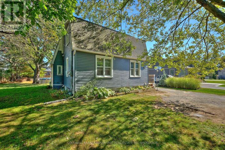 Photo de la propriété: 1123 Pelham Street ON L3C 3E4