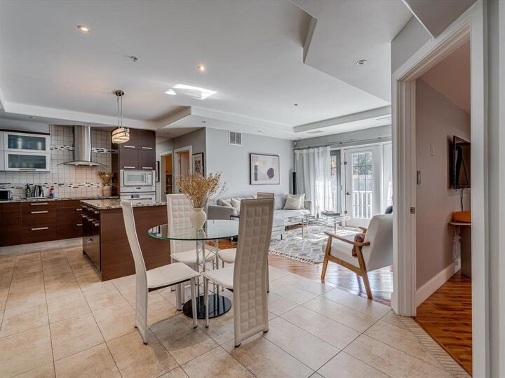 Property Photo: 85 Academy Road MB R3M 0E2