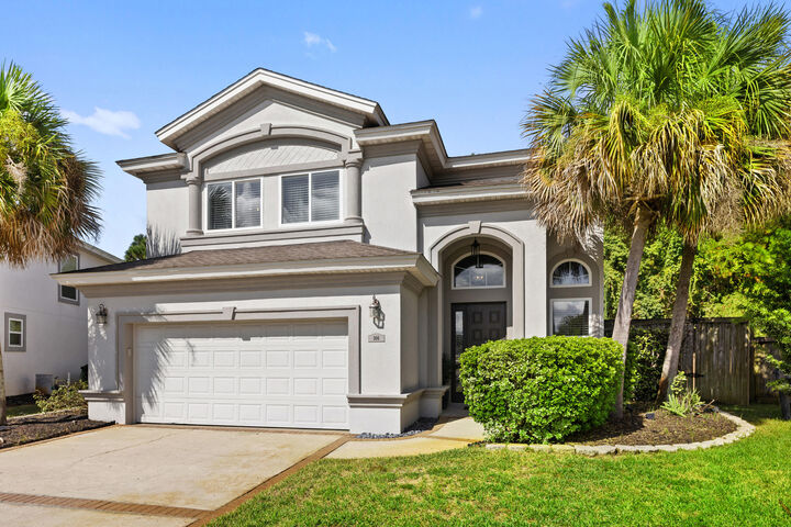 Property Photo: 166 Dominica Court FL 32550