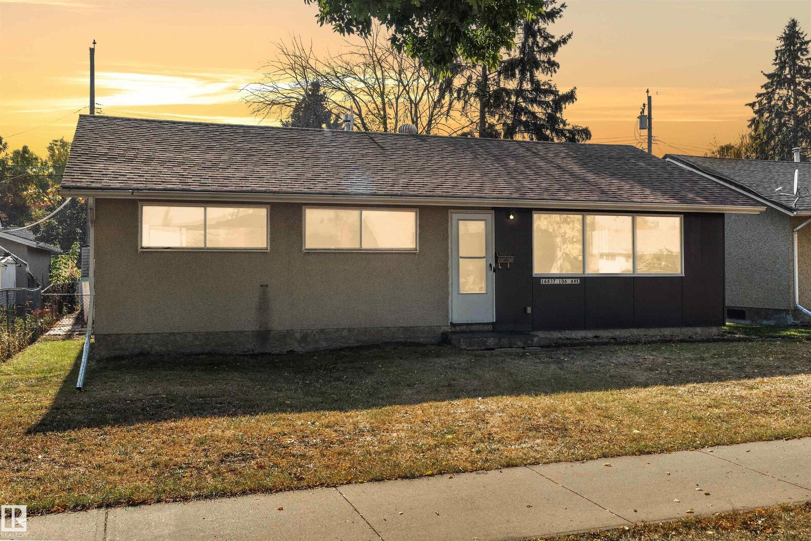 Property Photo: 16437 106 Avenue NW AB T5P 0X1