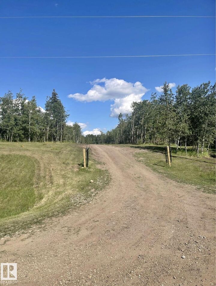 23319 Twp Road 572 41  Rural Sturgeon County AB T0A 1N5 photo