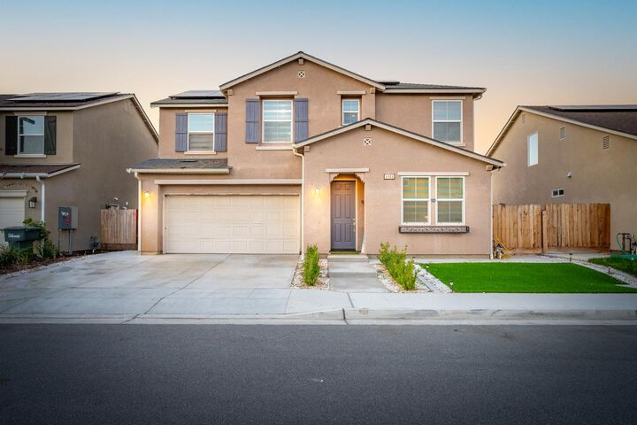 Property Photo: 6466 W Richert Avenue CA 93723