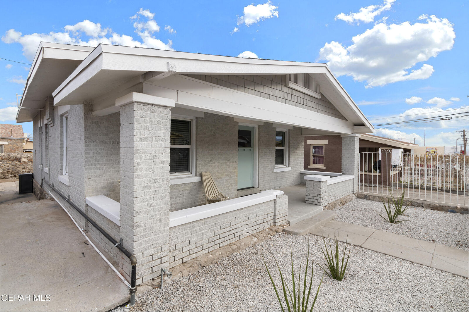 Property Photo: 2816 N N Piedras Street TX 79930