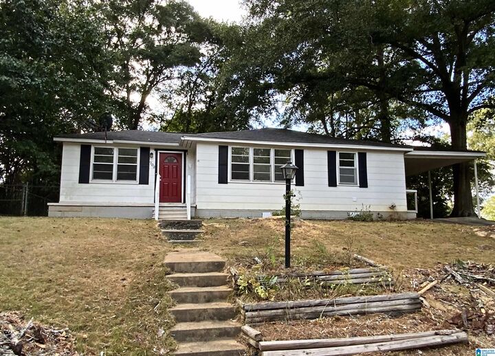 709 Glenwood Road  Talladega AL 35160 photo