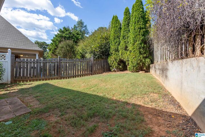 Property Photo:  120 Steeplechase Court  AL 35128 