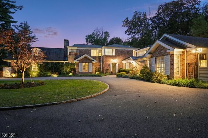 71 Treadwell Ave  Chatham Twp. NJ 07940 photo