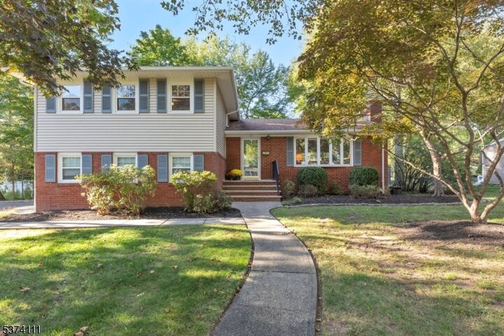 197 Elkwood Ave  New Providence Boro NJ 07974 photo