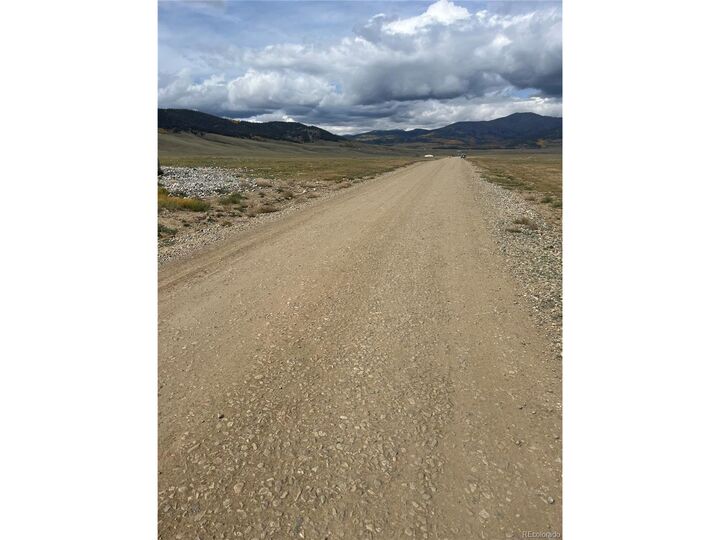 Property Photo:  450 S Park Dr  CO 80432 