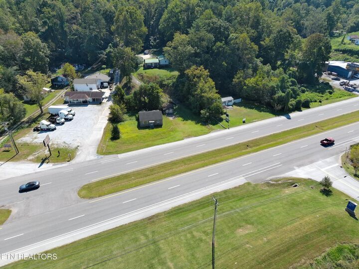 Property Photo: 2301 Roane State Hwy TN 37748