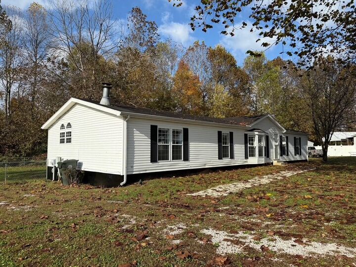 Property Photo:  169 Sunset Lane  KY 40741 