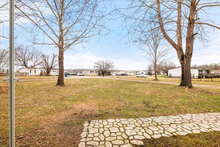 Property Photo:  169 Sunset Lane  KY 40741 